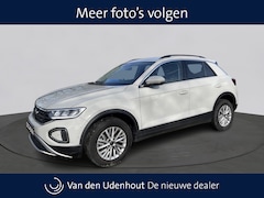 Volkswagen T-Roc - 1.5 TSI 150pk Life DSG / Navigatie / Camera / Apple Carplay