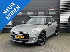 MINI Cooper - 1.5 D Pepper | Navigatie | Parkeersensoren | Lichtmetalen Velgen | Stoelverwarming | Clima