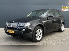 BMW X3 - 3.0si High Executive Full Options Youngtimer