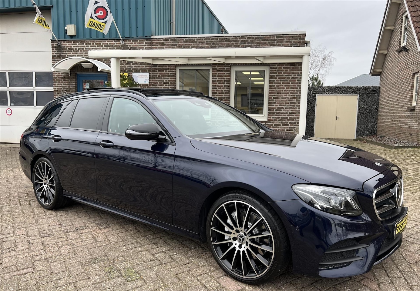 Mercedes-Benz E-klasse Estate - E250 211pk 9G, AMG Line Prest Plus, Pano, Distronic - AutoWereld.nl