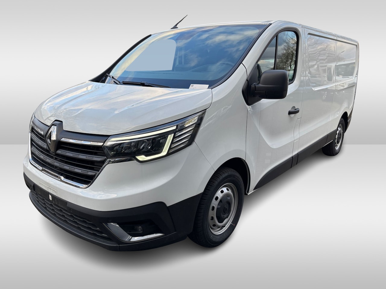 Renault Trafic - T30 L2H1 150PK AUTOMAAT LED AIRCO CRUISE CONTROL CAMERA NAVIGATIE D.M.V. CARPLAY TREKHAAK - AutoWereld.nl