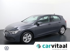 Volkswagen Golf - 1.0 eTSI Life | 110 PK | Virtual display | Multifunctioneel stuurwiel | Achteruitrij camer