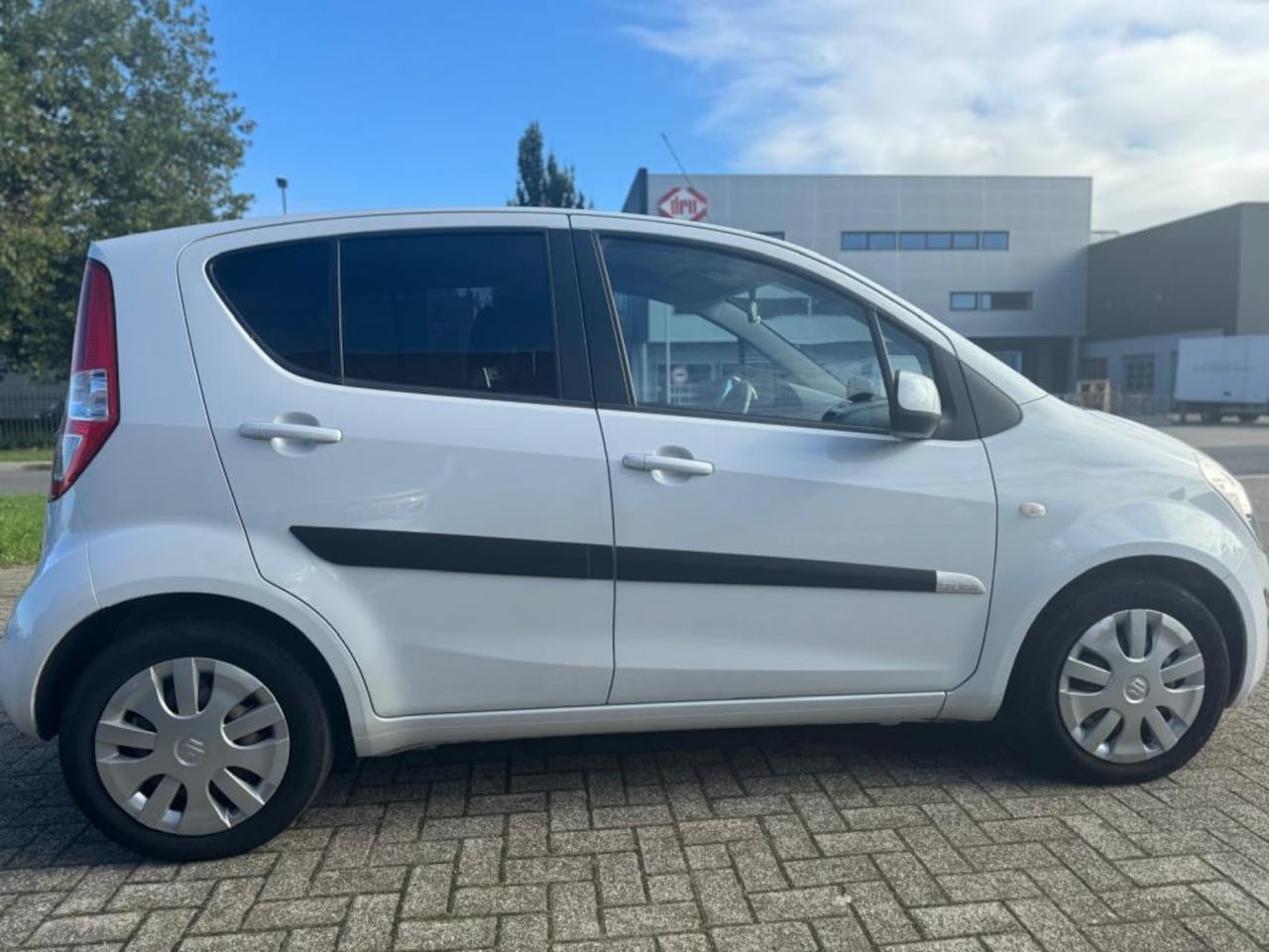 Suzuki Splash - 1.0 VVT Comfort EASSS 1.0 VVT Comfort EASSS - AutoWereld.nl