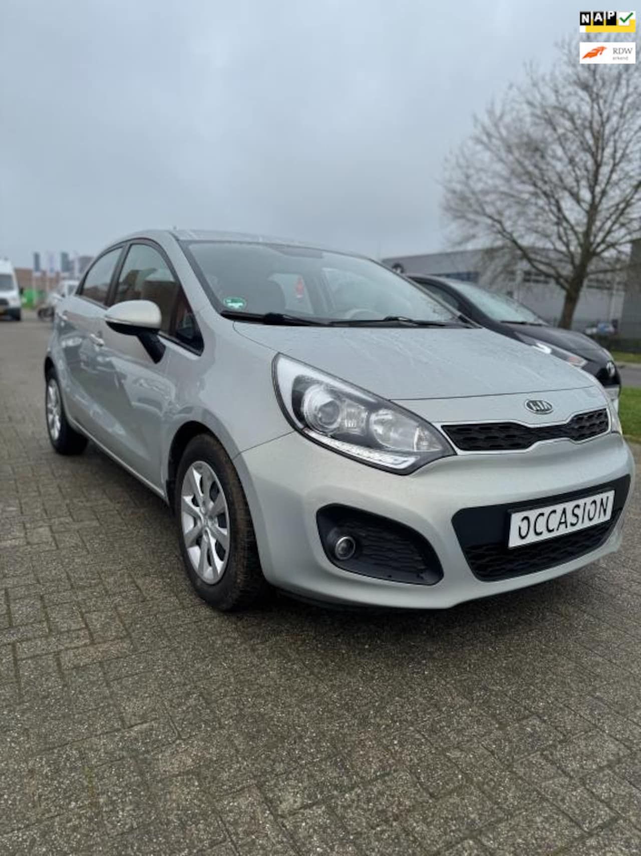 Kia Rio - 1.2 CVVT Comfort Pack 1.2 CVVT Comfort Pack - AutoWereld.nl