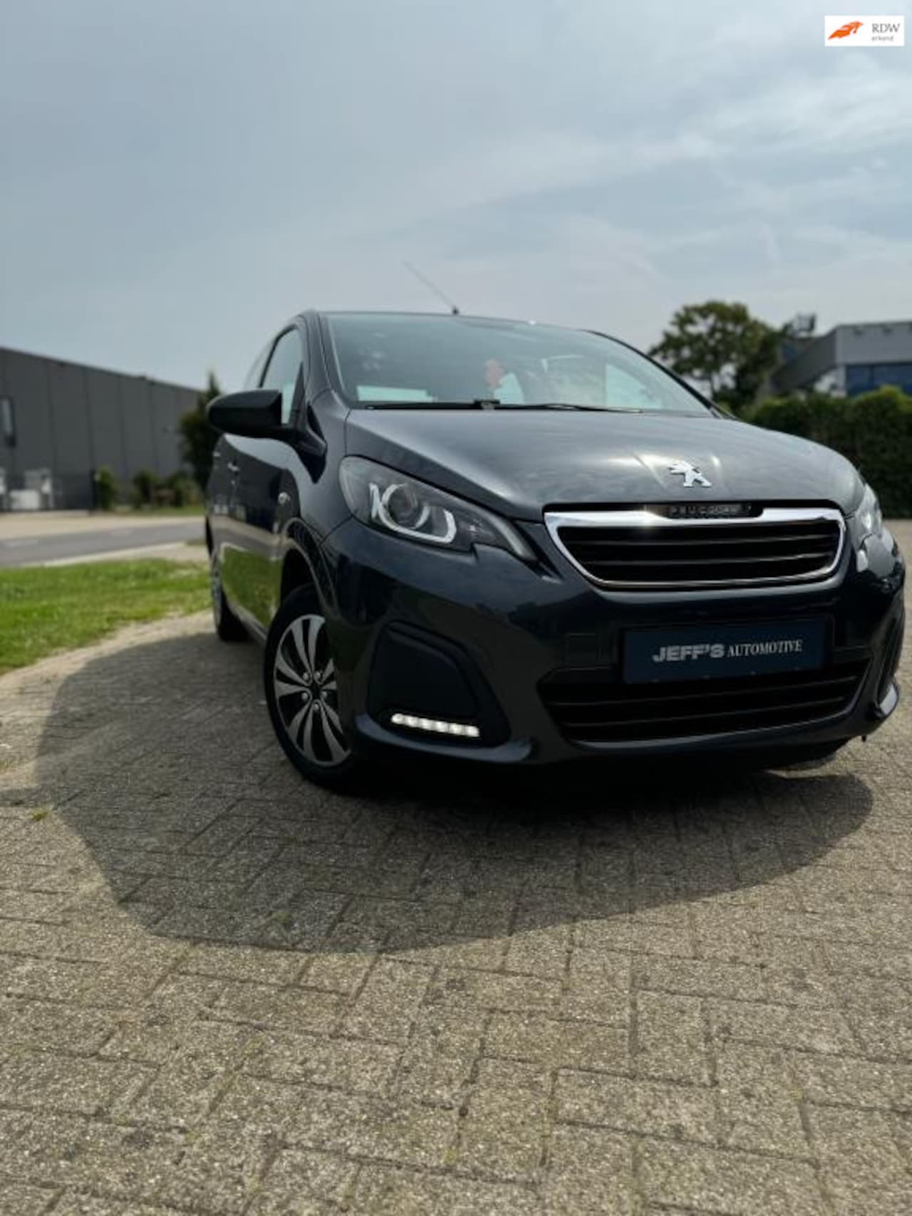 Peugeot 108 - 1.0 e-VTi Envy 1.0 e-VTi Envy - AutoWereld.nl