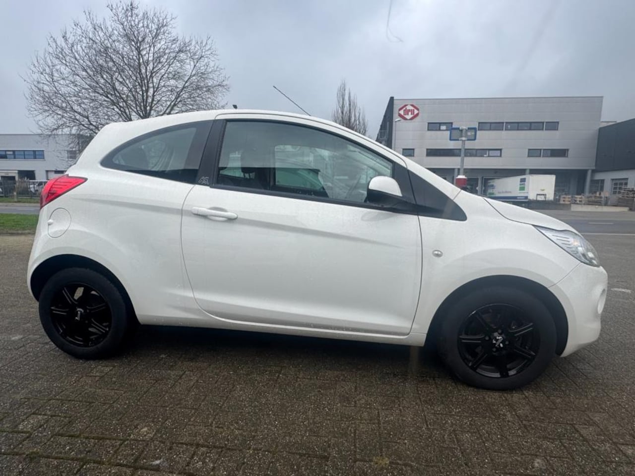 Ford Ka - 1.2 Champions Edition start/stop 1.2 Champions Edition start/stop - AutoWereld.nl