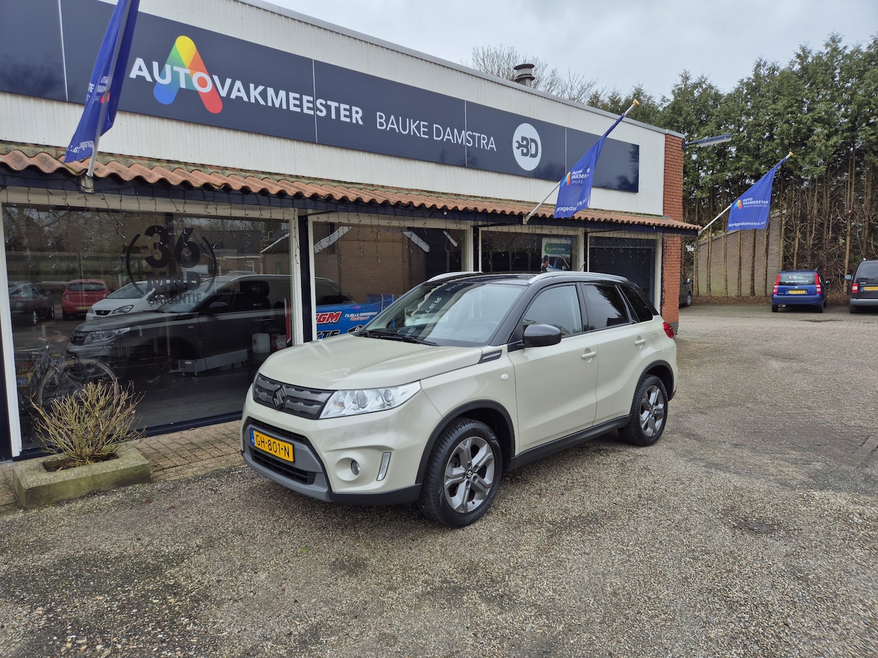 Suzuki Vitara - 1.6 Exclusive |Airco|Cruise|Clima|Stoelverwarming|Trekhaak|LED| - AutoWereld.nl