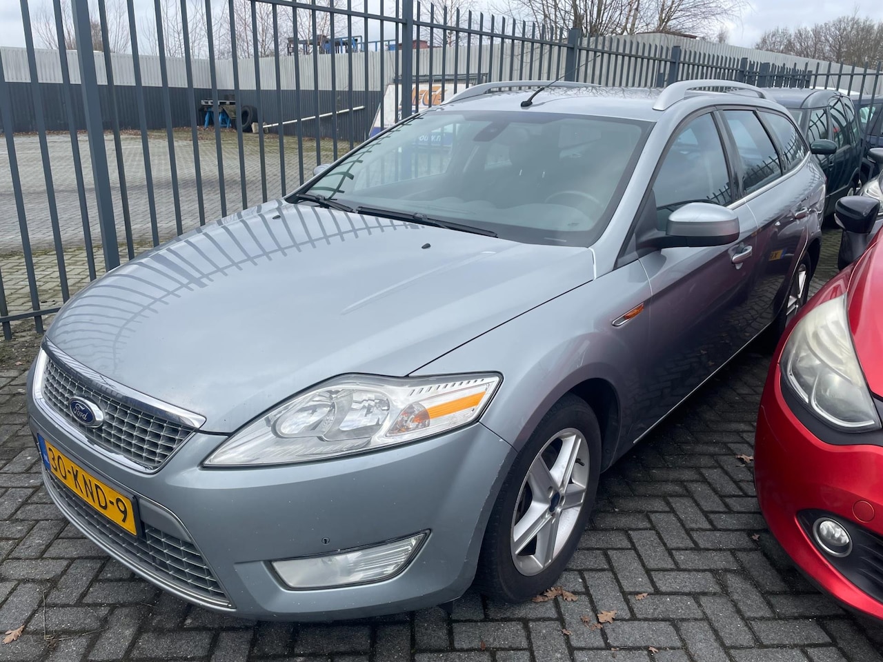 Ford Mondeo Wagon - 2.0 TDCi Ghia MOTOR DEFECT - AutoWereld.nl