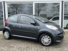 Peugeot 107 - 1.0-12V XR 5 drs. / Toerenteller / Elek. ramen / Airco