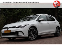 Volkswagen Golf - 1.0 eTSI Life | Automaat | Navi | Sfeerverlichting |