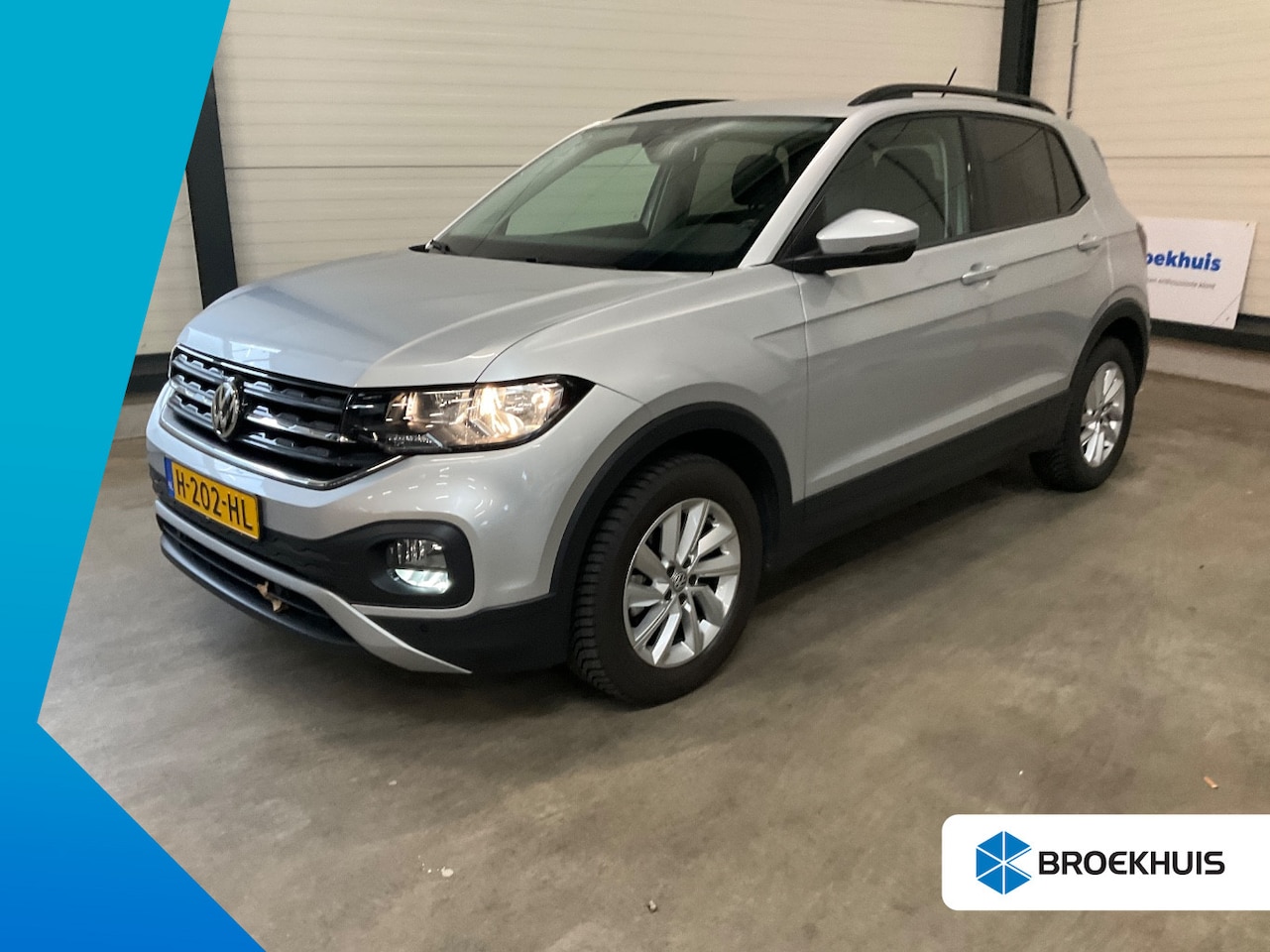 Volkswagen T-Cross - 1.0 TSI 115 pk Life 7-DSG | Dodehoek detectie | Parkeersensoren | Cruise control adaptief - AutoWereld.nl