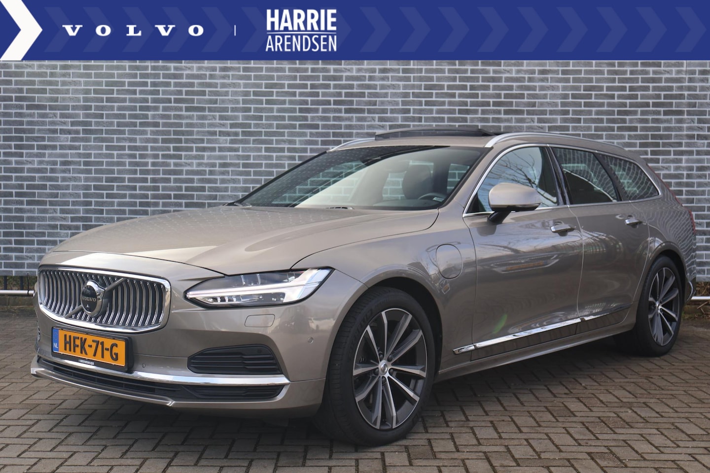 Volvo V90 - 2.0 T6 AWD Inscription | Panoramadak | Adaptieve Cruise Control | Bowers & Wilkins Audio | - AutoWereld.nl