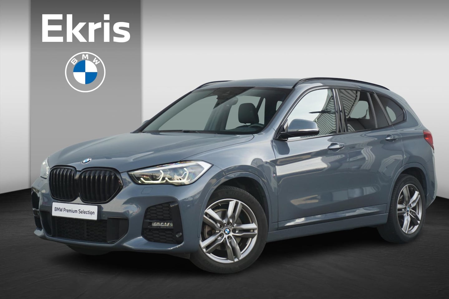 BMW X1 - sDrive18i High Executive M Sport / Trekhaak - AutoWereld.nl