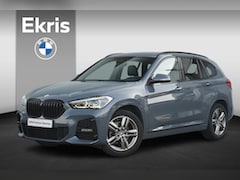 BMW X1 - sDrive18i High Executive M Sport / Trekhaak