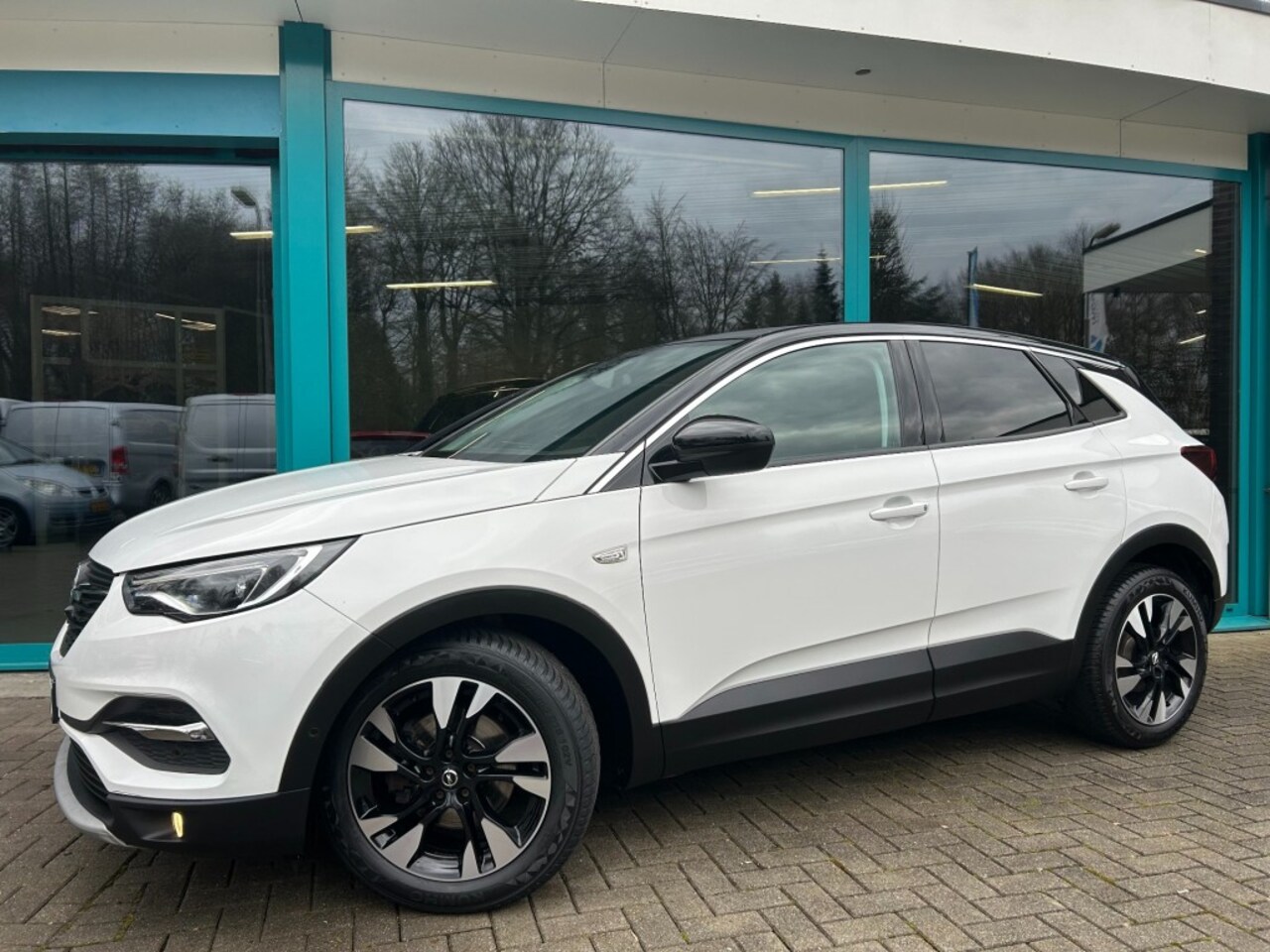 Opel Grandland - X 1.2 TURBO SPORT Navi, CarPlay, Camera, LED, TrHaak, 18Inch - AutoWereld.nl