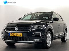 Volkswagen T-Roc - 1.5 TSI 150pk 7-DSG Automaat T-Roc Sport/dode hoek detectie