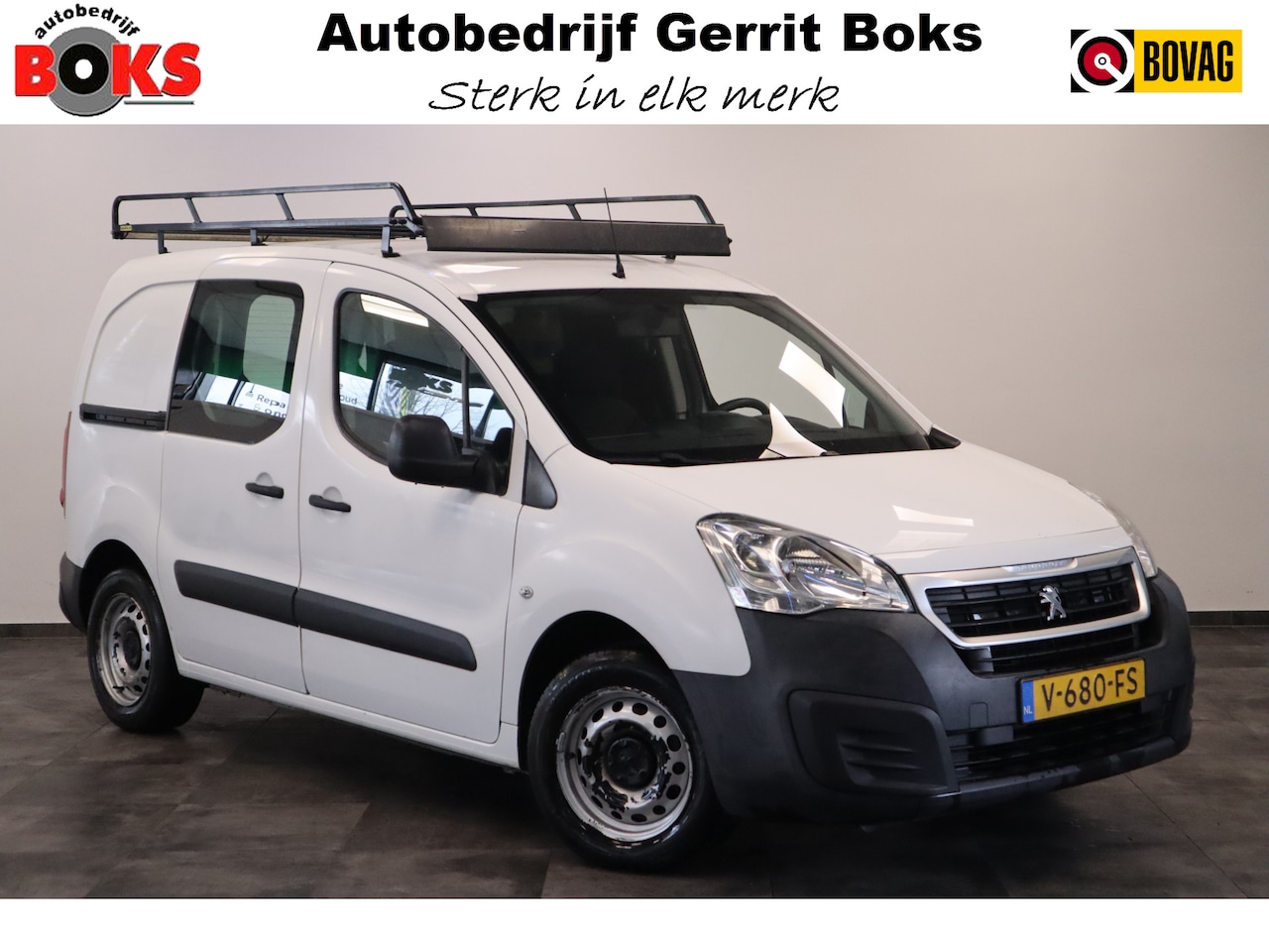 Peugeot Partner - 120 1.6 BlueHDi 75 L1 XR Airco Imperial Trekhaak  el ramen 2 x deuren achter 1x schuifdeur - AutoWereld.nl