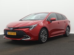 Toyota Corolla Touring Sports - 1.8 Hybrid 140 First Edition | Navigatie | Parkeercamera + Sensoren | Stoelverwarming |