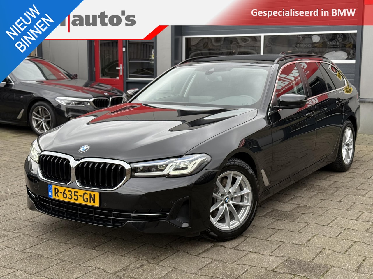 BMW 5-serie Touring - 520i Laser, comfortstoelen, camera - AutoWereld.nl