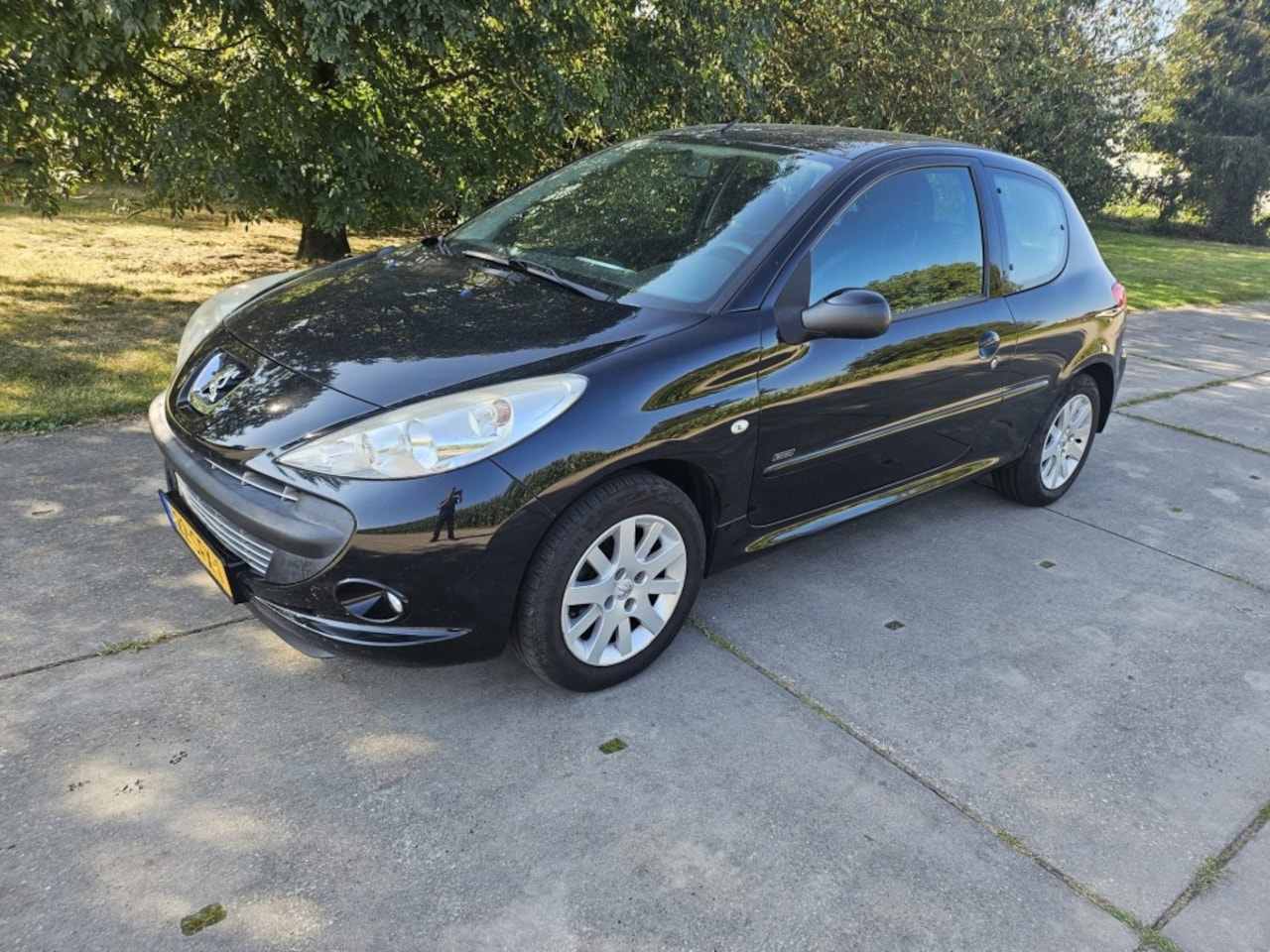 Peugeot 206 - 1.4 URBAN MOVE NW Koppeling en Distributieriem en APK - AutoWereld.nl