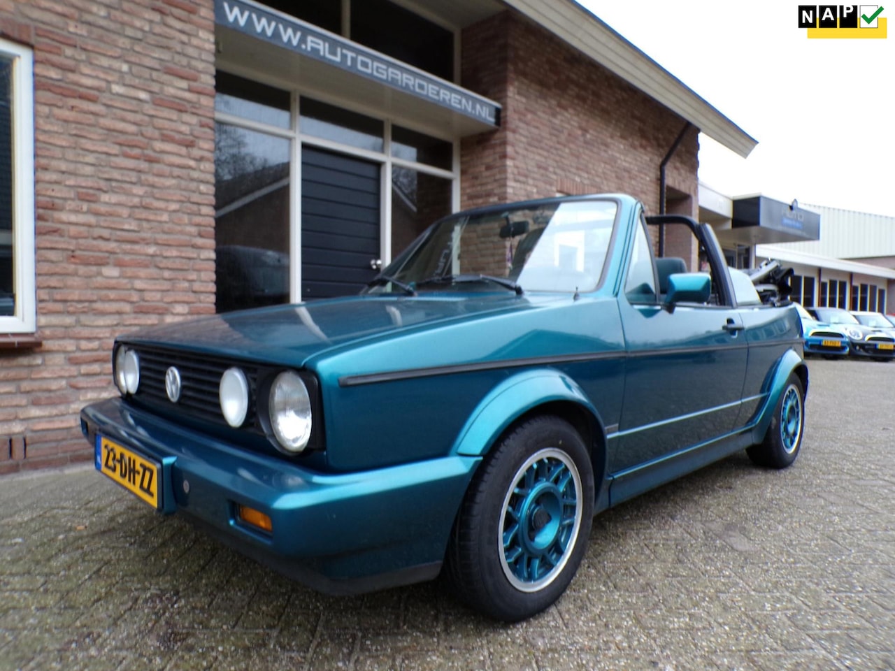 Volkswagen Golf Cabriolet - 1.8 1.8 - AutoWereld.nl