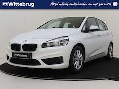 BMW 2-serie Active Tourer - 218i | Trekhaak | Parkeersensoren | Climate Control