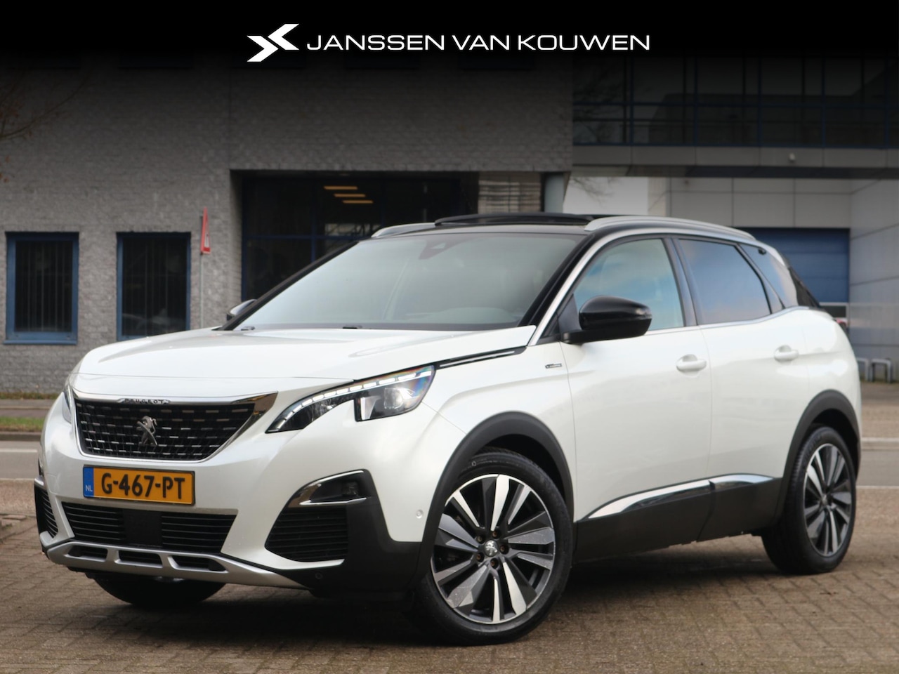 Peugeot 3008 - GT Line 1.2 130 pk Automaat / Trekhaak / Schuif-/kanteldak / Camera - AutoWereld.nl