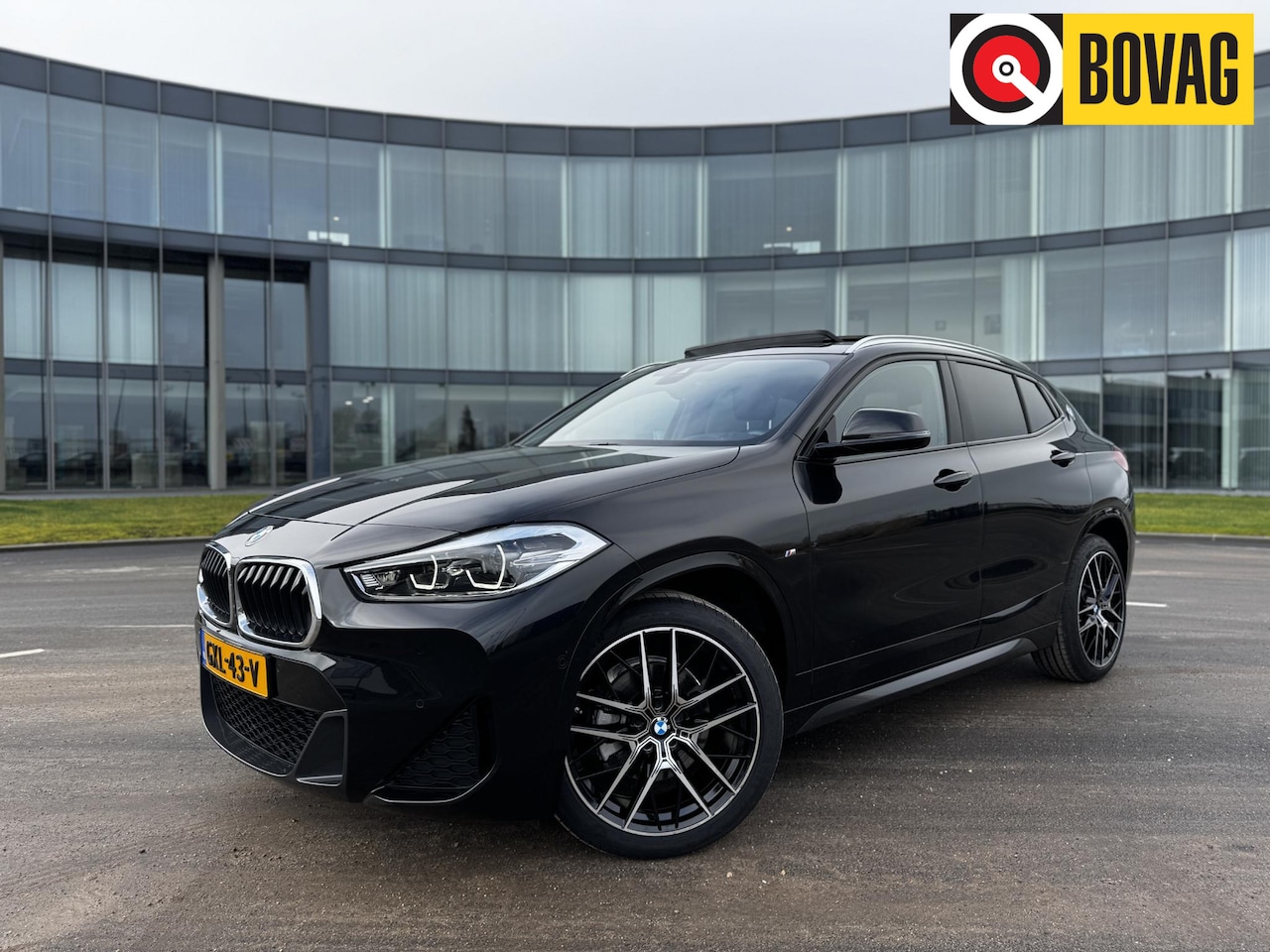 BMW X2 - sDrive18i High Executive M-sport, panorama, leder, camera, 19Inch - AutoWereld.nl