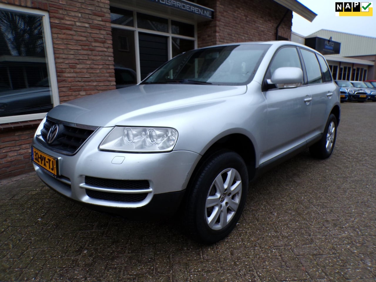 Volkswagen Touareg - 3.2 V6 3.2 V6 - AutoWereld.nl