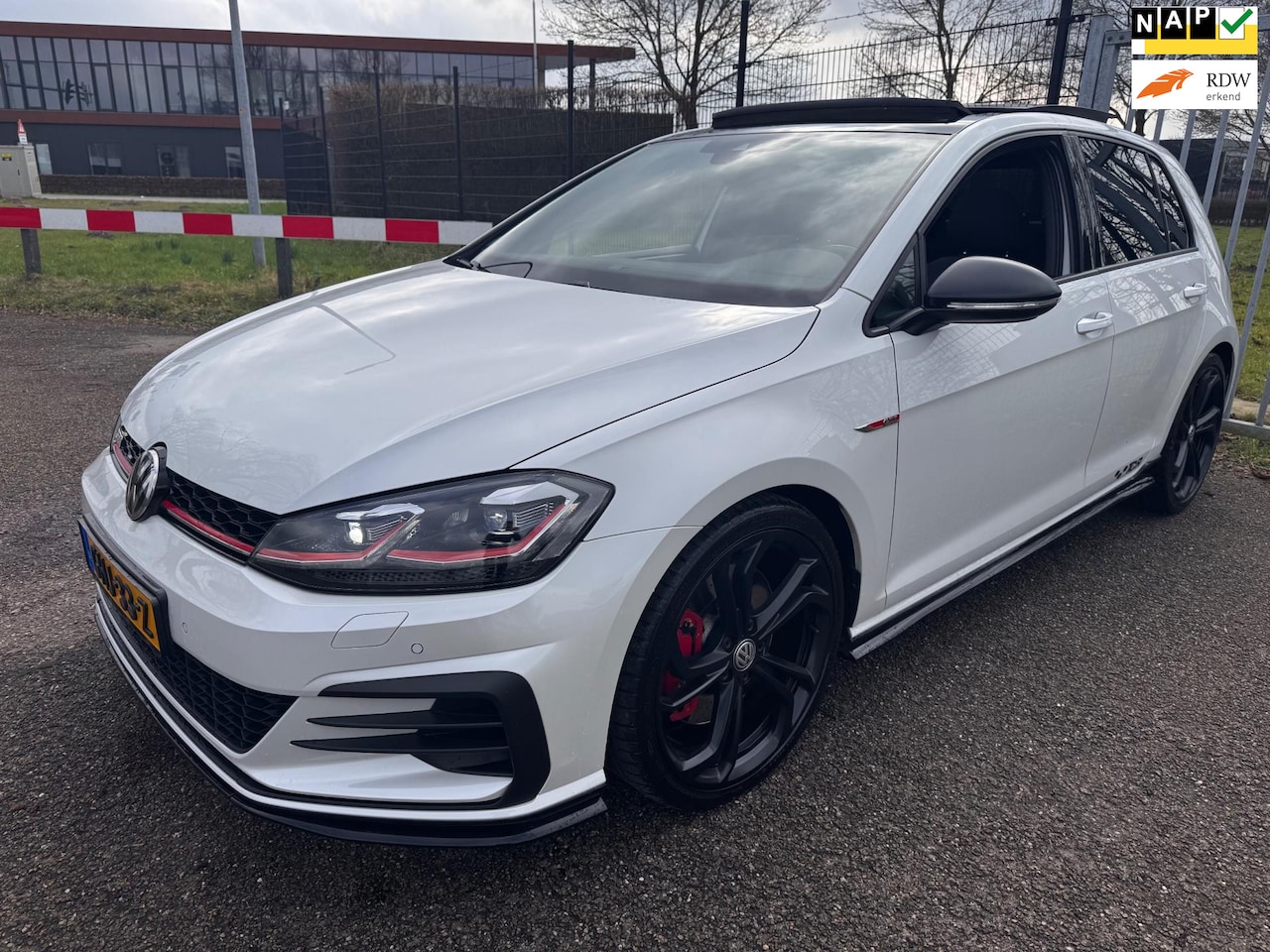 Volkswagen Golf - 2.0 TSI GTI TCR 290PK Pano LED Keyless Motorsound ACC - AutoWereld.nl