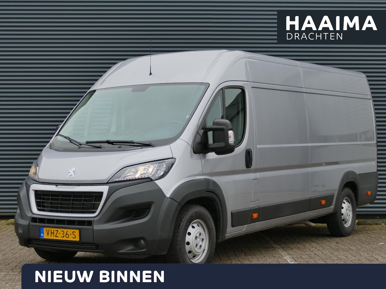 Peugeot Boxer - 435 2.2 BlueHDi 165 L4H2 Zwaar Premium | 1e Eigenaar | Camera | Laadruimte betimmering | T - AutoWereld.nl