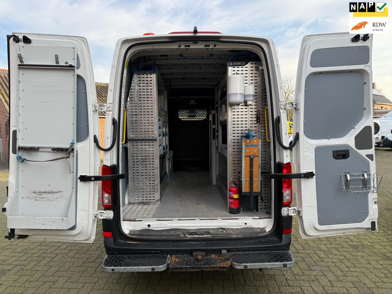 Volkswagen Crafter - 35 2.0 TDI L3H3 140Pk sortimo inrichting 230v omvormer standkachel Highline - AutoWereld.nl