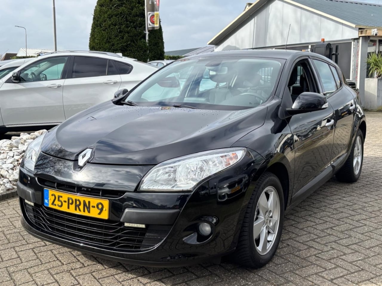 Renault Mégane - 1.6 Dynamique 2011 Zwart NL Auto 1E Eigenaar - AutoWereld.nl