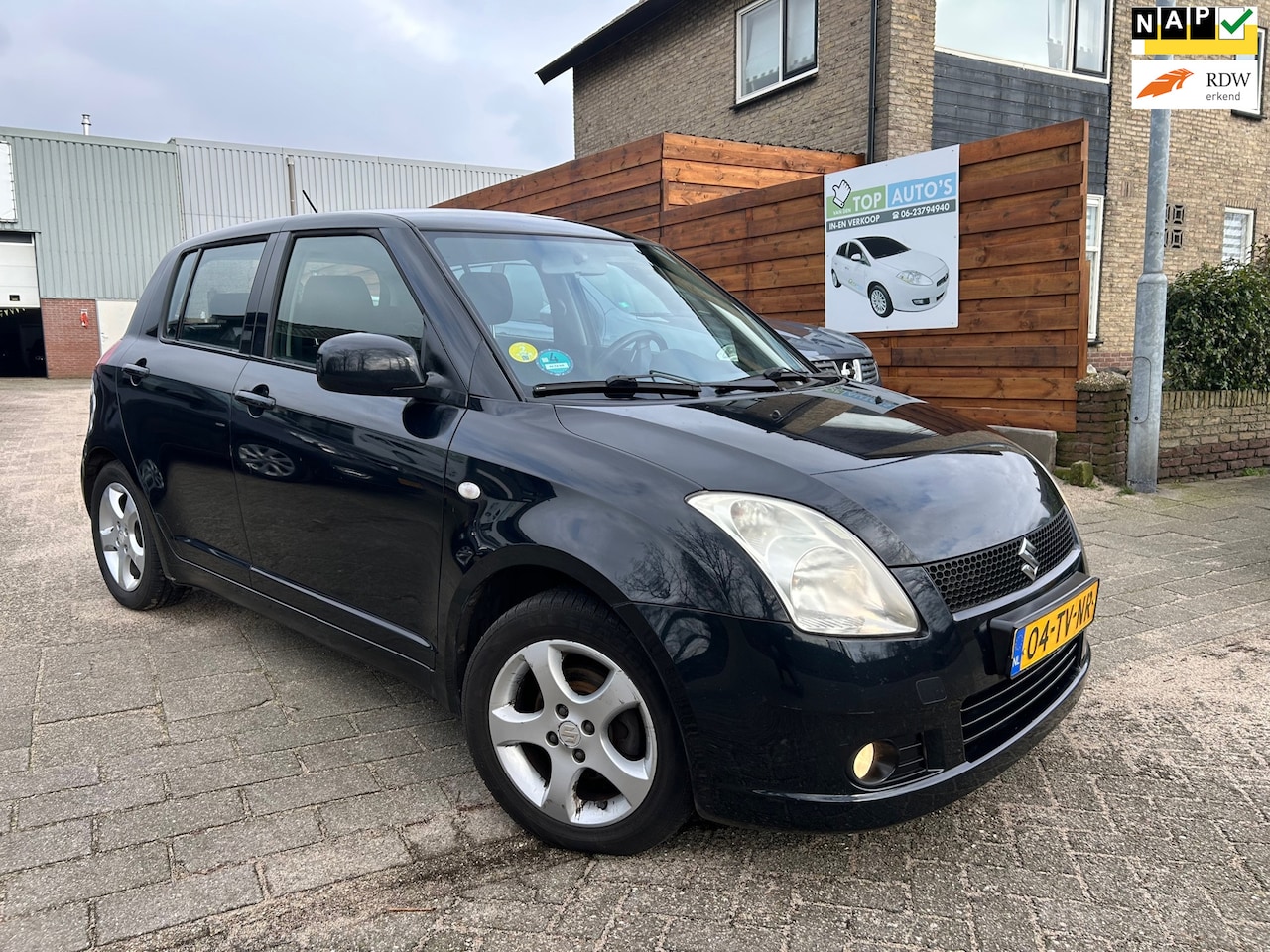 Suzuki Swift - 1.3 Shogun/5deurs/nieuwe apk! - AutoWereld.nl