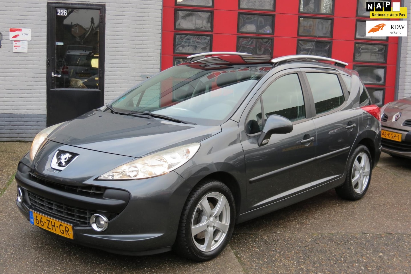 Peugeot 207 SW - 1.6 VTi XS 1.6 VTi XS , PANO, AIRCO - AutoWereld.nl