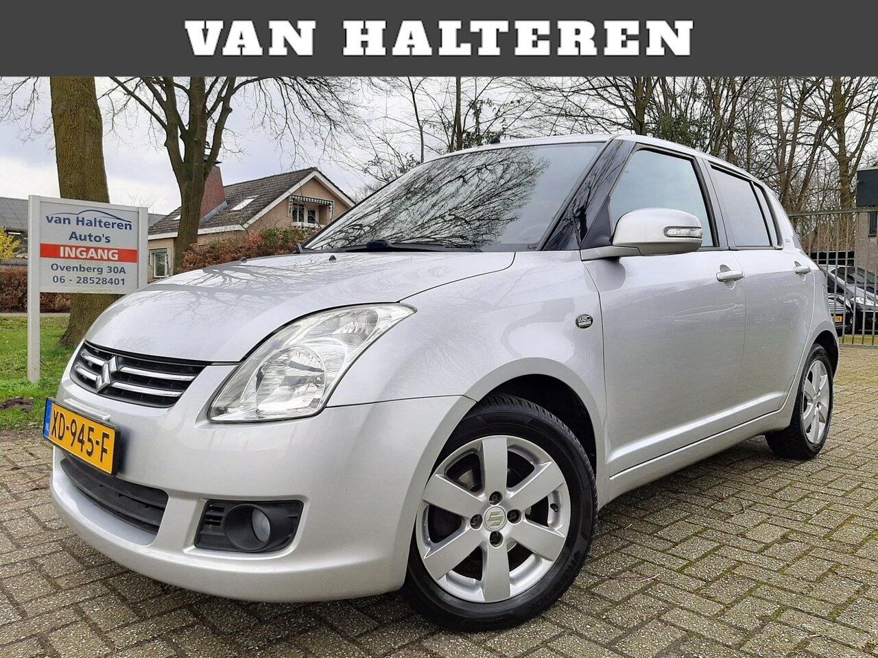 Suzuki Swift - 1.3 Airco 5-Deurs Sportvelgen Velours Inter - AutoWereld.nl