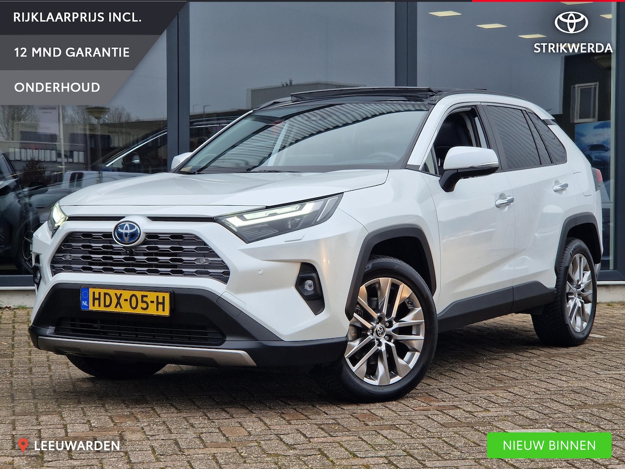 Toyota RAV4 - 2.5 Hybrid AWD Style 1650 Trekvermogen - AutoWereld.nl