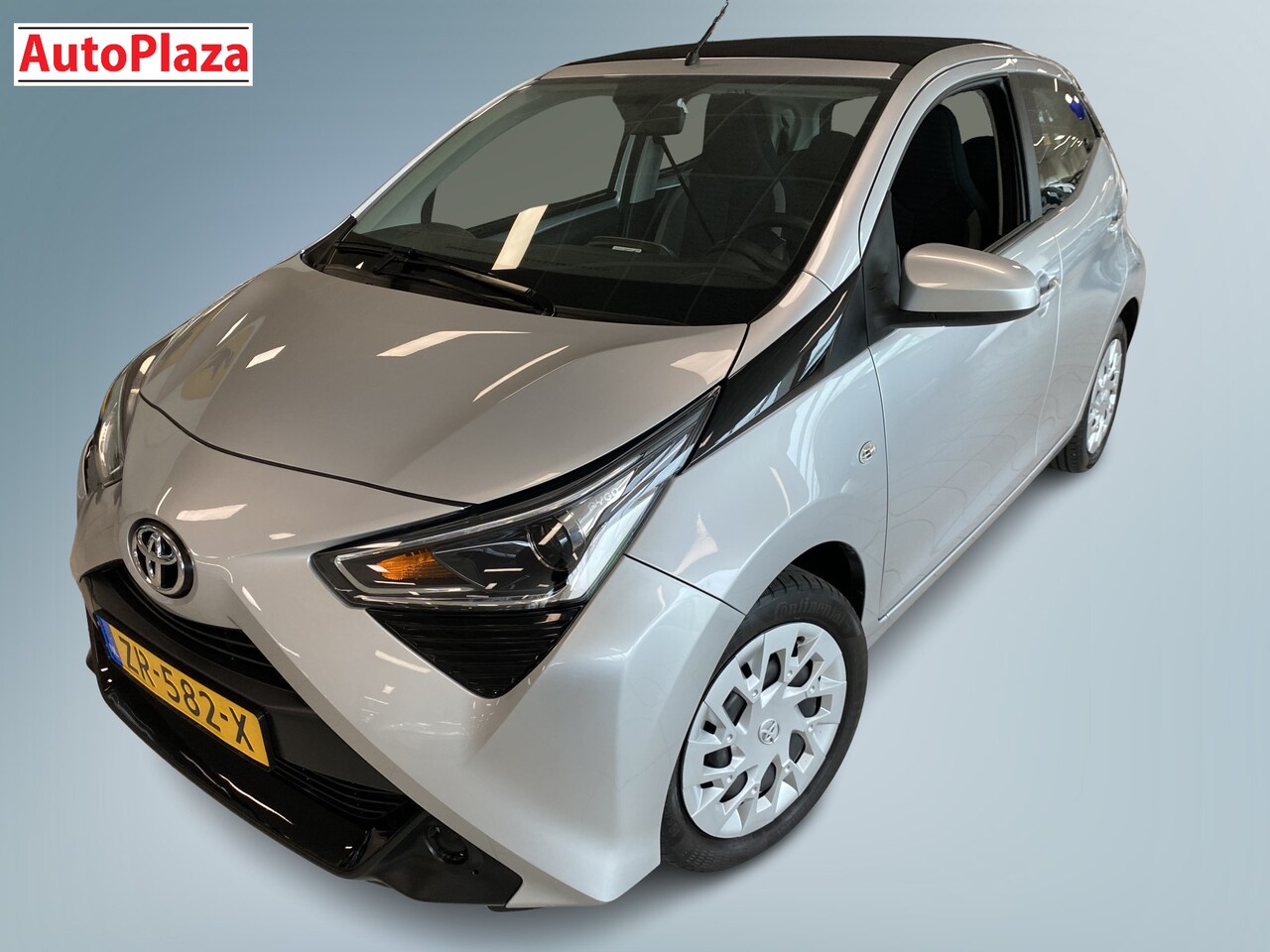 Toyota Aygo - 1.0 VVT-i x-play limited Cabrio - AutoWereld.nl