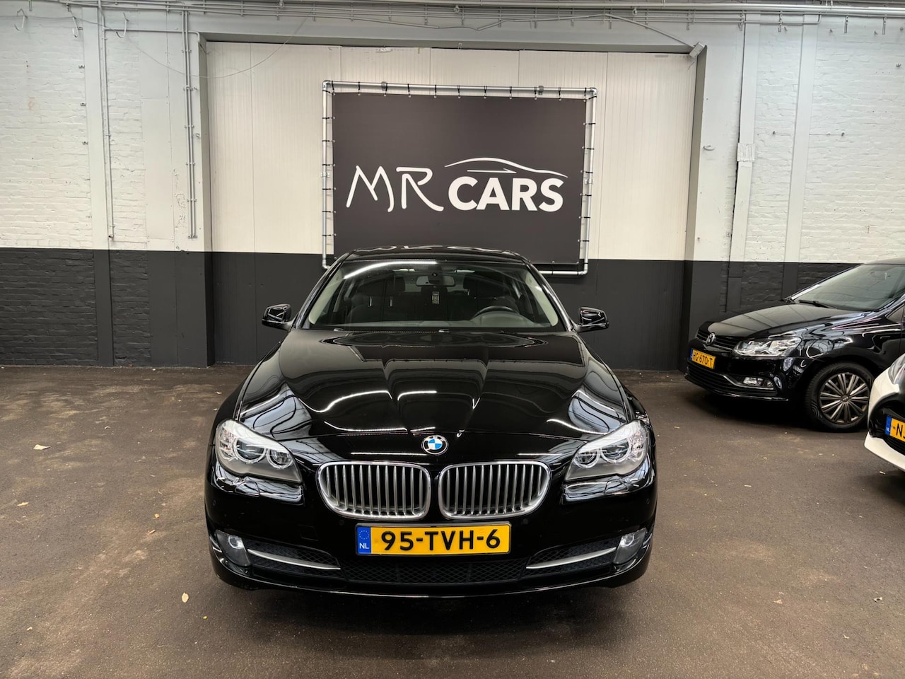 BMW 5-serie - 520i Automaat/Navi/Airco/Cruise Control - AutoWereld.nl