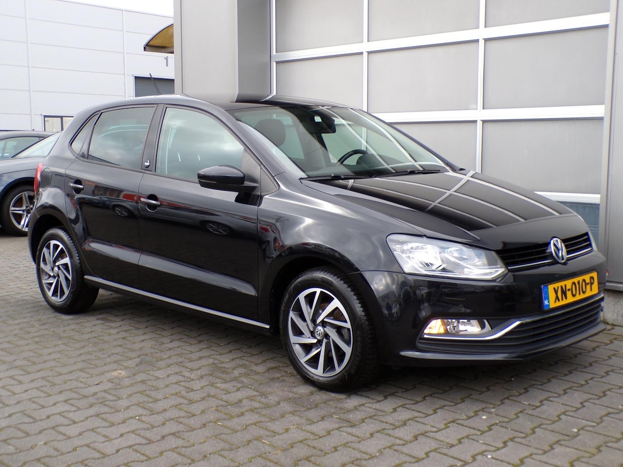 Volkswagen Polo - 1.4 TDI Comfortline Business R|Navi|Clima|PDC - AutoWereld.nl