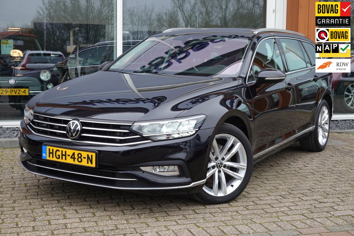 Volkswagen Passat Variant - Elegance Plus Pro 2.0 TSI Benzine 190PK - AutoWereld.nl