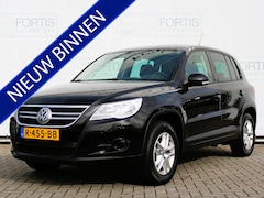 Volkswagen Tiguan - 1.4 TSI Easyline PDC | AIRCO | TREKHAAK |