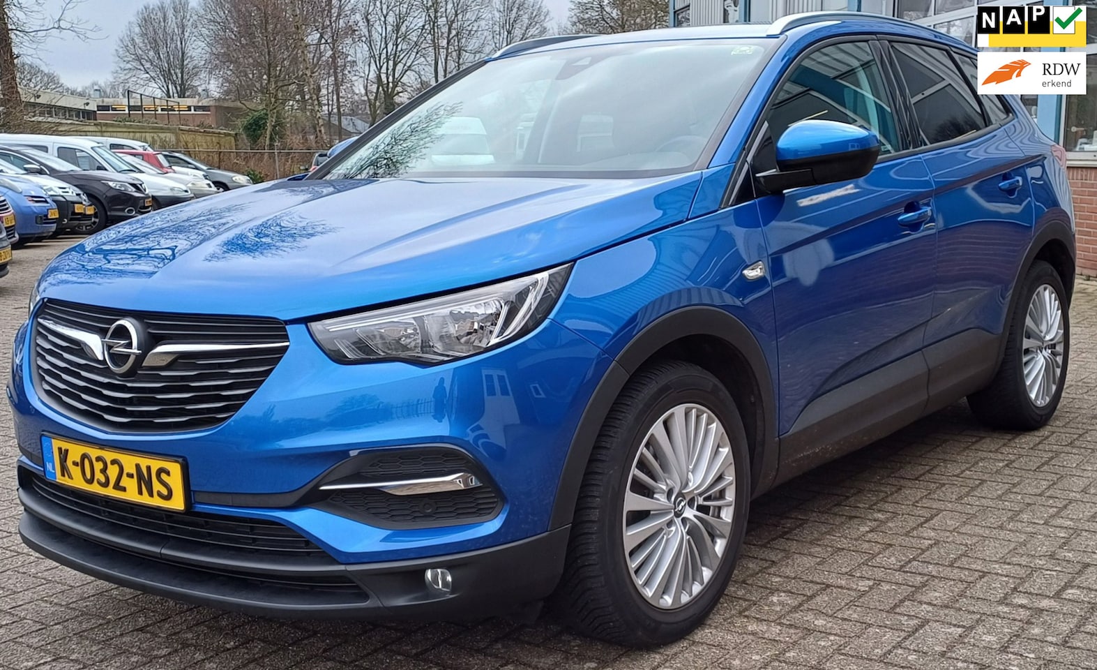 Opel Grandland X - 1.2 Turbo Business Executive 1.2 Turbo Business Executive - AutoWereld.nl