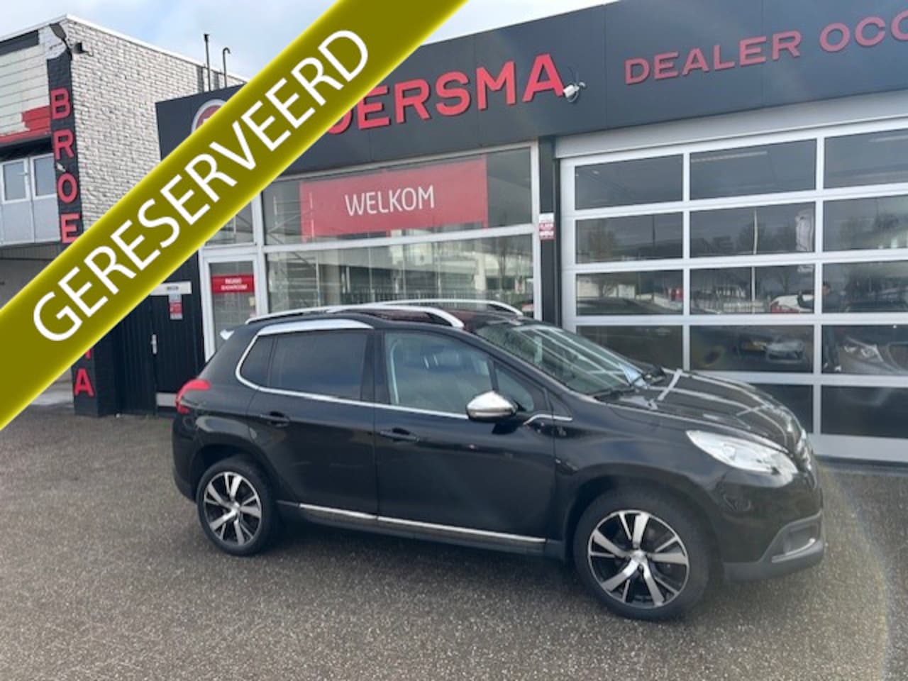 Peugeot 2008 - 1.6 VTi Blue Lease Executive 1 EIGENAAR  * DEALERONDERHOUDEN * - AutoWereld.nl