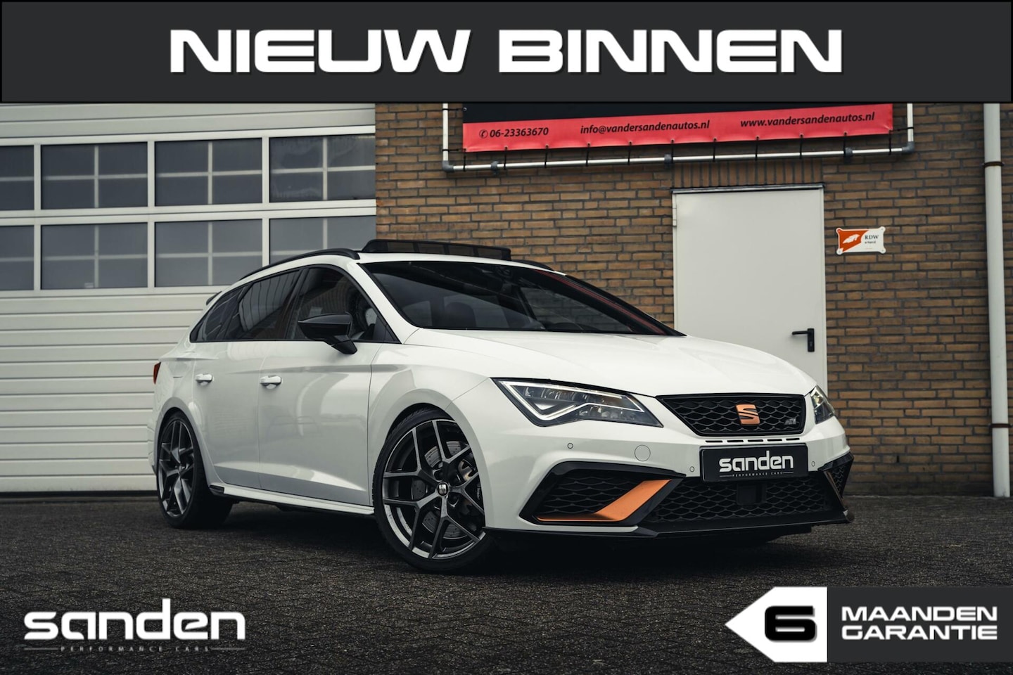 Seat Leon ST - 2.0 TSICUPRA R 4DRIVE CARBON|PANO|downpipe|Akra - AutoWereld.nl