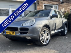 Porsche Cayenne - 4.5 S '05 Navi Leder Bose Schade LEES TEKST