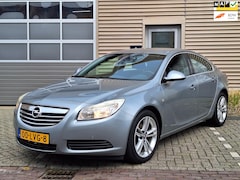 Opel Insignia - | 1.8 Edition | Climate control | Cruise control | Navi | Parkeersensoren |