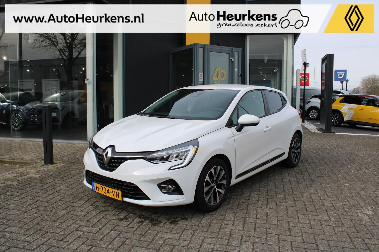 Renault Clio - TCe 100 Zen Origineel NL l Trekhaak - AutoWereld.nl