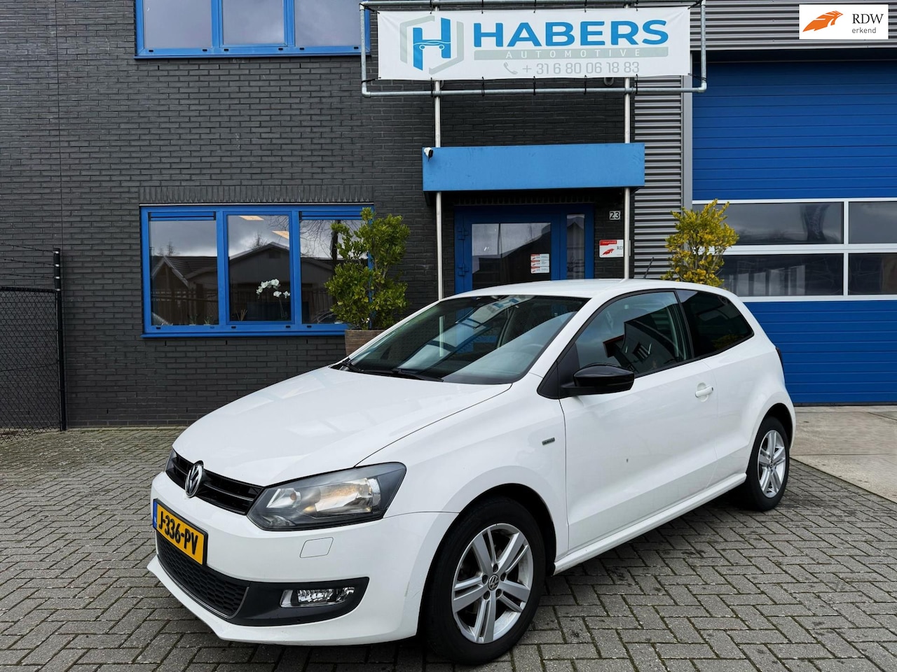 Volkswagen Polo - 1.2-12V BlueMotion Trendline 69PK|Airco|Stoelverwarming|Parkeersensoren|Start/Stop|Cruise - AutoWereld.nl