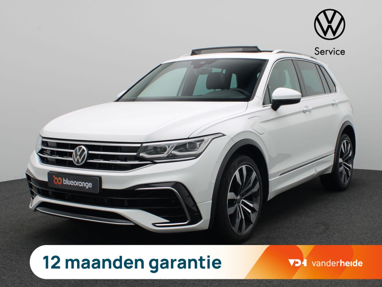 Volkswagen Tiguan - 1.4 TSI eHybrid R-Line Business+ 245PK DSG Full led, trekhaak, adaptive cruise met travel - AutoWereld.nl